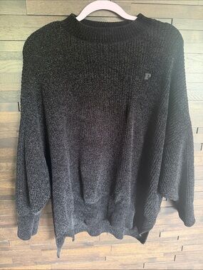 Woman’s Pink/Victorias Secret black Charcoal Crewneck Sweater